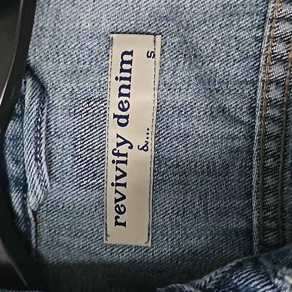 Small Revivify Demin Jacket with Gucci Scarf details - Picture 5 of 6